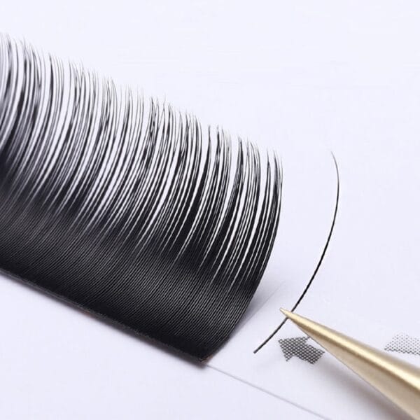Premium Classic Lash Extensions – Pro-Grade Individual Silk Lashes for Custom Branding