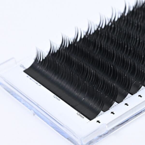 Wholesale Wet Effect Eyelash Extensions | Pre-made Spiked Fans for Lash Artists | Private Label Available
