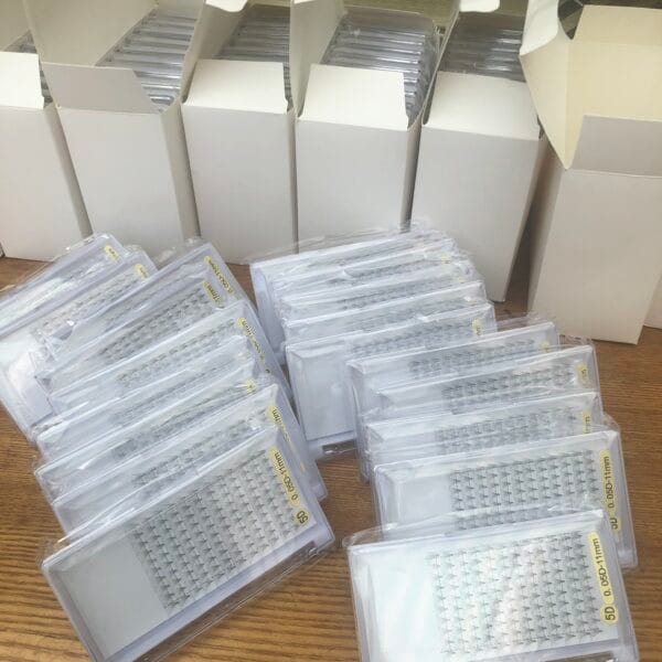 Wholesale 3D 4D 5D 6D 7D 8D 10D Short Stem Premade Fan Eyelash Extensions Soft Matte Black Faux Mink Lashes for Lash Artists