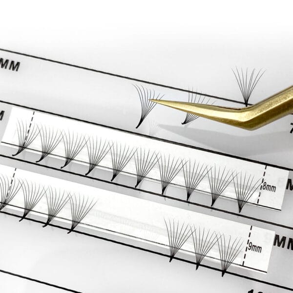 Wholesale Premium 3D 6D 10D 16 Rows Pointy Base Pre-made Volume Fans Eyelash Extensions Custom Logo