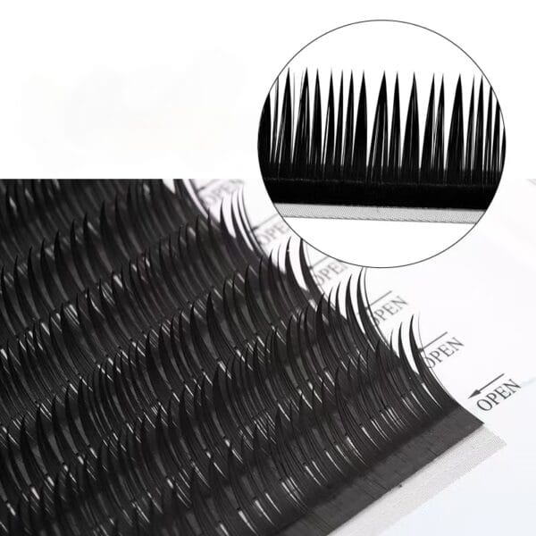 Wholesale 0.05 0.07mm Manga Wispy Cosplay Type Spiked Premium Wet Look Eyelash Extension for Professional Salons